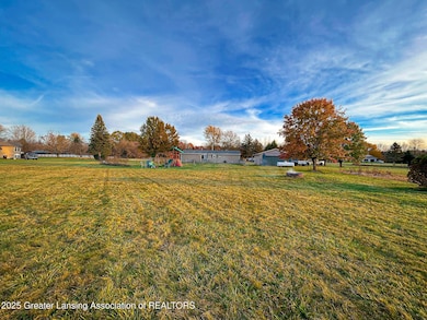 8072 Hall Rd, Bellevue, MI 49021 - photo 4