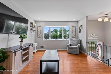 126 Walchest Dr, Toms River, NJ 08753 - photo 7