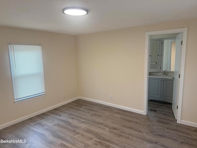 31 Gwenn Ln, West Stockbridge, MA 01266 - photo 5