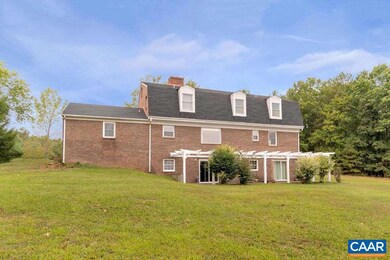 4068 Saddlewood Dr, Charlottesville, VA 22902 - photo 3