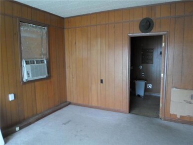 322 Chestnut Dr, Shelbyville, TN 37160 - photo 5