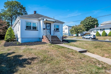 92 Lake View Blvd, Edison, NJ 08817 - photo 5