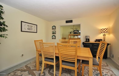 8306 Delightful Ct, Louisville, KY 40291 - photo 4