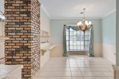 104 Patrick St-7