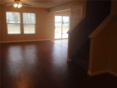 2918 Weald St, Whiteland, IN 46184 - photo 3