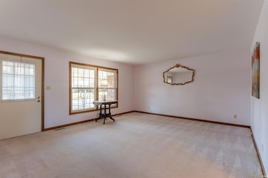 7688 Meadow Ln, Newburgh, IN 47630 - photo 5