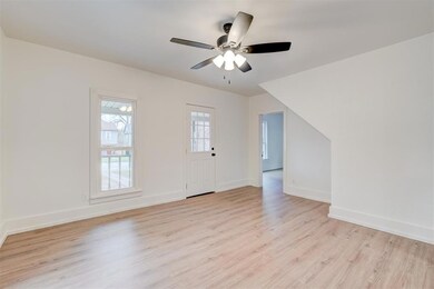 313 E Warner Ave, Guthrie, OK 73044 - photo 5