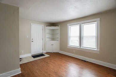 2227 43rd St NW, Canton, OH 44709 - photo 3