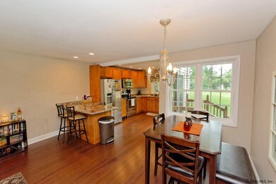 36 Phillips Rd, Rensselaer, NY 12144 - photo 6