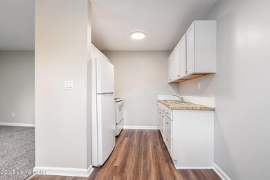 2512 Pennacook Rd, Louisville, KY 40214 - photo 7