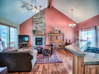 19826 Porcupine Dr, Bend, OR 97702 - photo 2