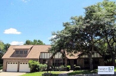 308 Oakridge Dr, San Marcos, TX 78666 - photo 2