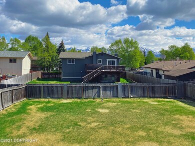 7451 Wade Cir, Anchorage, AK 99518 - photo 3