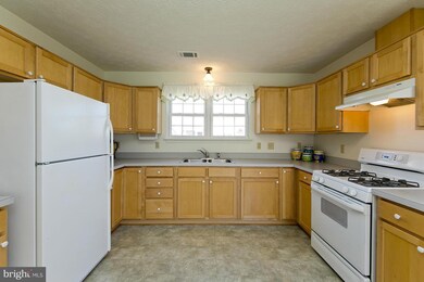 114 Nutmeg Ln, Winchester, VA 22602 - photo 4