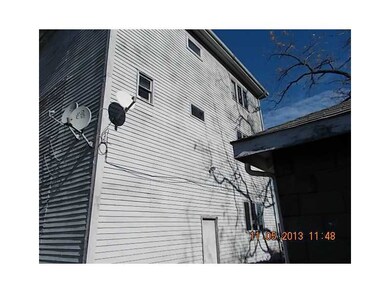 38 Maple St, Providence, RI 02903 - photo 3