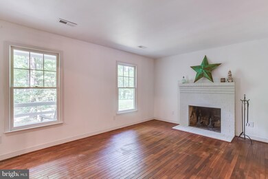 105 Broadfield Ln, Spotsylvania, VA 22553 - photo 6