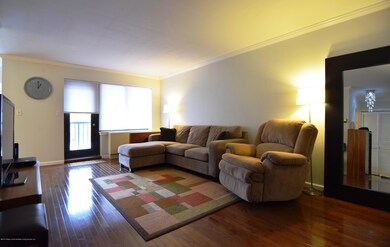 Chestnut Hill at Essex Park unit 3H, Staten Island, NY 10314 - photo 4