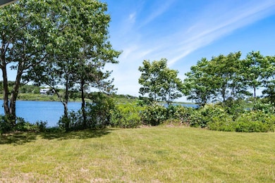 5Trapp'sPond-WaterView1-7682