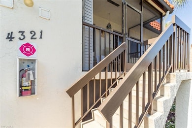 LIGHT AND BRIGHT SECOND FLOOR UNIT