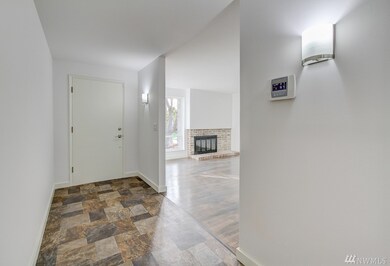 1944 Clovercrest St, Enumclaw, WA 98022 - photo 3