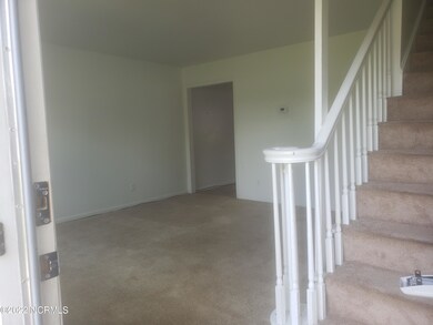 329 Richlands Ave unit 9, Jacksonville, NC 28540 - photo 5