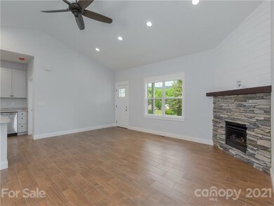 1902 Howard Gap Rd, Hendersonville, NC 28792 - photo 3