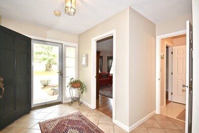 29 Country Way, South Dartmouth, MA 02748 - photo 2