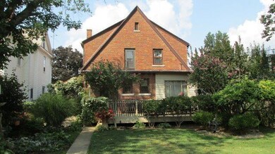 914 N. Columbus27