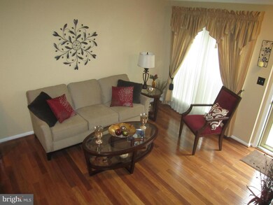 10850 Will Painter Dr, Owings Mills, MD 21117 - photo 5