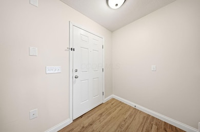 5631 Middle Falls St unit 39, Dublin, OH 43016 - photo 6