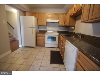 205 Curtis Ct, Chesterbrook, PA 19087 - photo 3
