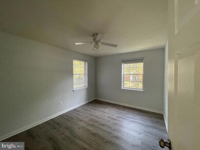 6511 10th St unit A1, Alexandria, VA 22307 - photo 4