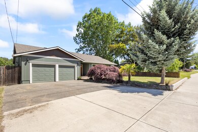 18585 SW Rosa Rd, Beaverton, OR 97007 - photo 3