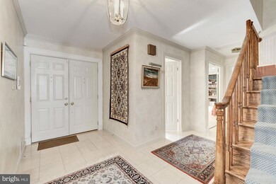 14 Accord Ct, Potomac, MD 20854 - photo 2