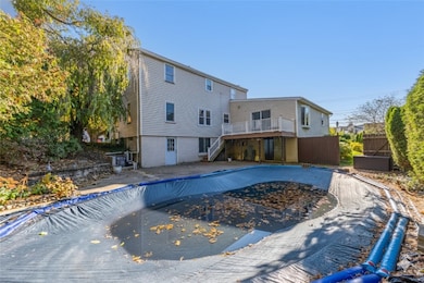 10 Buttonwood Cir, Fairport, NY 14450 - photo 4