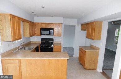 1212 Lafayette Ave, West Deptford, NJ 08096 - photo 6