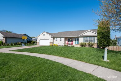 2913 Belle Meadow Dr SW, Byron Center, MI 49315 - photo 2