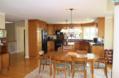 14 Stratford Rd, Falmouth, MA 02540 - photo 3