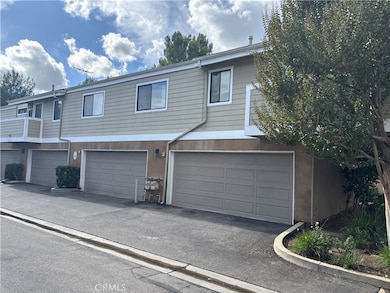 10720 Woodley Ave unit 3, Granada Hills, CA 91344 - photo 2