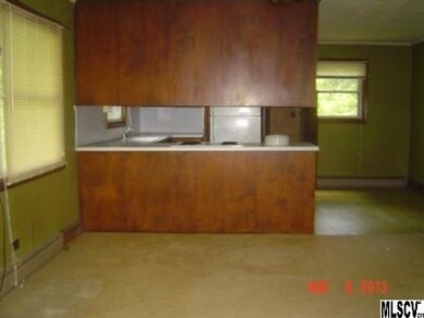 1869 W Highway 150, Lincolnton, NC 28092 - photo 4