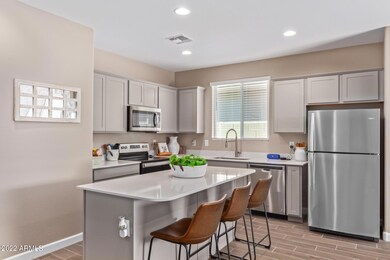 Beverly - Kitchen 2