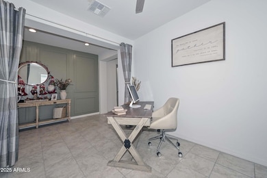 14010 W Mariposa Grande, Surprise, AZ 85387 - photo 2