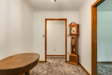 306 Lou Ellen Dr, Manchester, TN 37355 - photo 5