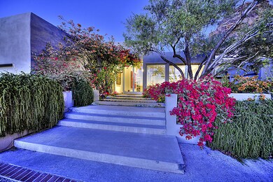 005_Front Entry