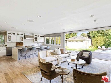 Family Room/Kitchen