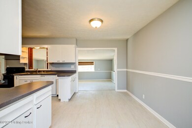 865 Bleemel Ln, Mount Washington, KY 40047 - photo 7