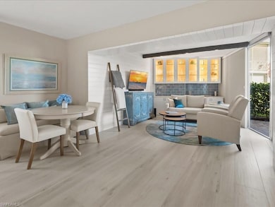 1568 Gulf Shore Blvd N unit 4, Naples, FL 34102 - photo 5