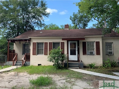 1308 E 53rd St, Savannah, GA 31404 - photo 2