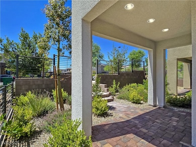 11739 Emerald Lake Ave, Las Vegas, NV 89138 - photo 6