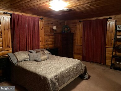 24 Grandview Terrace, Berkeley Springs, WV 25411 - photo 6